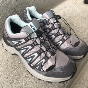 Salomon woman’s hiking shoes